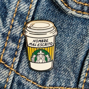 Nombre Mal Escrito Spanische Kaffeetasse Hard Enamel Pin, Latein Kunst, Geschenk & Souvenir