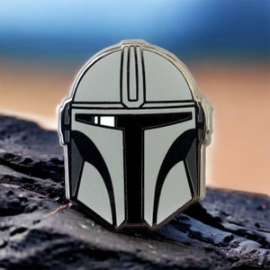 Mando Mandalorian Din Djarin Rüstung Star Wars Kopfgeldjäger Helm Hard Emaille Pin Anstecknadel