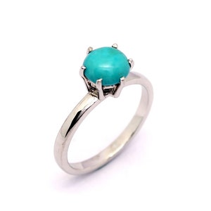 Round Turquoise Silver Ring, Solid 925 Sterling Silver Ring, Turquoise Solitaire Ring, December Birthstone Ring, Minimalist Ring,Dainty Ring