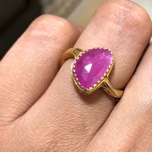 Natural Ruby Gold Ring, Solid 18K Gold Ring, July Birthstone, Vintage Ring, Christmas Gift