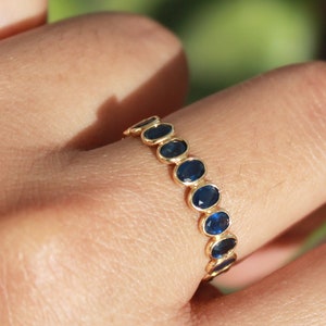 Solid 18K Gold Ring- Natural Blue Sapphire Ring Band- Full Eternity Band- Stackable Ring- Minimalist Ring, Wedding band, Christmas Gift