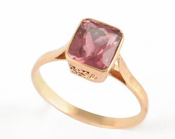 Solid 18K Gold Ring- Natural Pink Tourmaline Ring- October Birthstone Ring- Statement Ring- Dainty Ring- Solitaire Ring-Art Deco Tourmaline