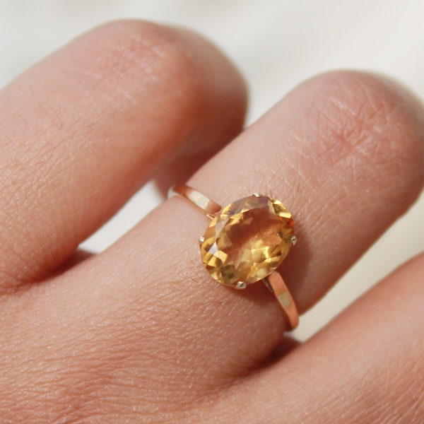 Natural Citrine Gold Ring, Solid 18K Gold, November Birthstone Ring, Minimalist Ring, Solitaire Ring, Statement Ring, Christmas Gift
