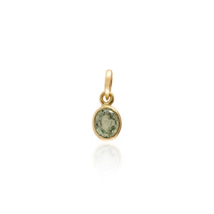 Solider 14K Gold grüner Saphir Anhänger, Minimalist Charm Halskette, September Geburtsstein