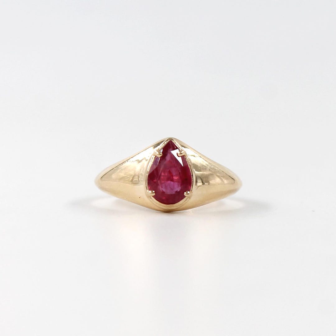 18K Gold Ruby Signet Ring: July Birthstone Gift - Etsy