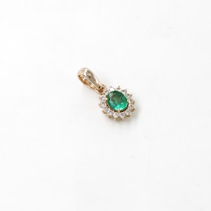 Natural Oval Emerald Diamond Pendant, Solid 14K Gold, May Birthstone, Minimalist Necklace, Emerald Charm Necklace, Valentine&#39;s Day Gift
