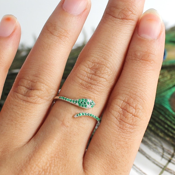 Emerald Diamond Snake Ring, Solid 18K White Gold Serpent Band - Etsy