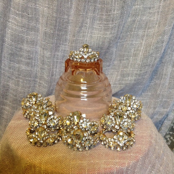 miniature crowns for dolls