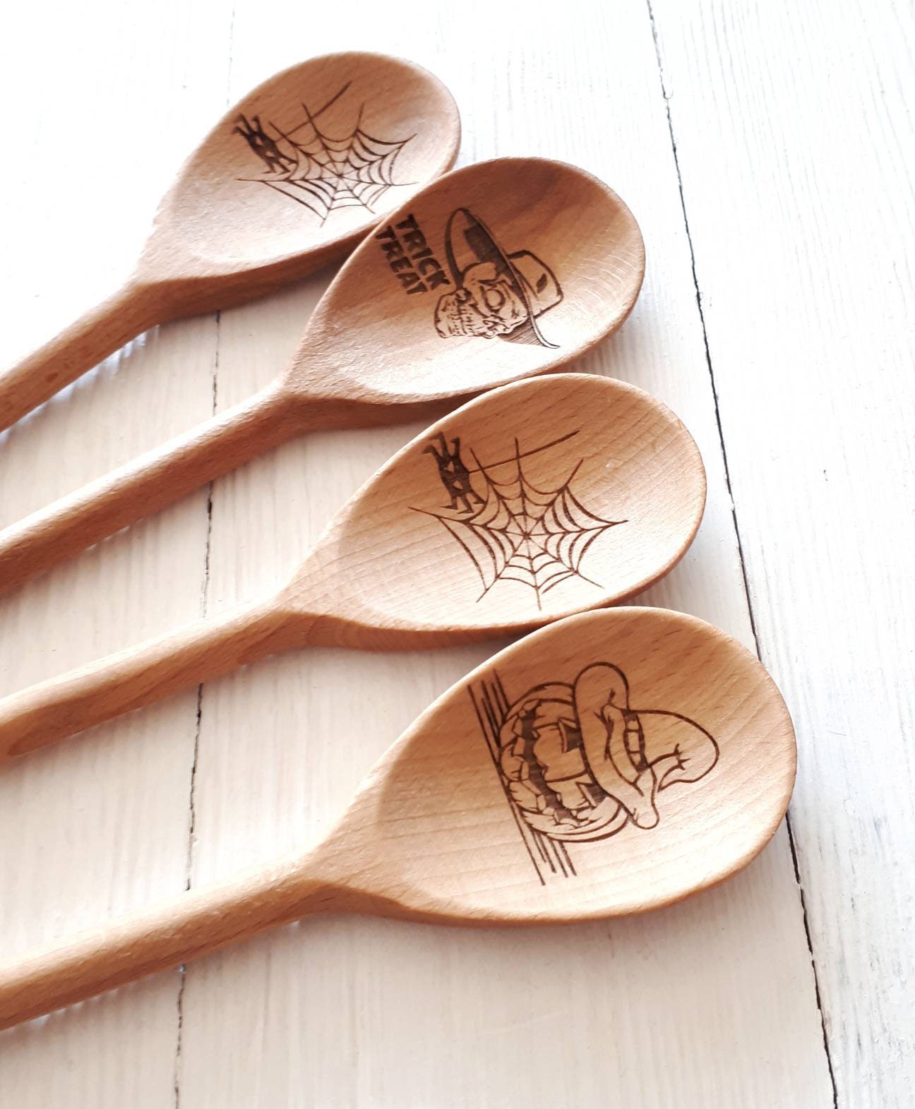 Nightmare Before Christmas Wooden Spoons for Cooking,Funny Burned Spoons cooking  Utensils Set,Pumpkin King Kitchen Accessories for Halloween  Decorations,Housewarming Gifts for Friends(Set of 5) 