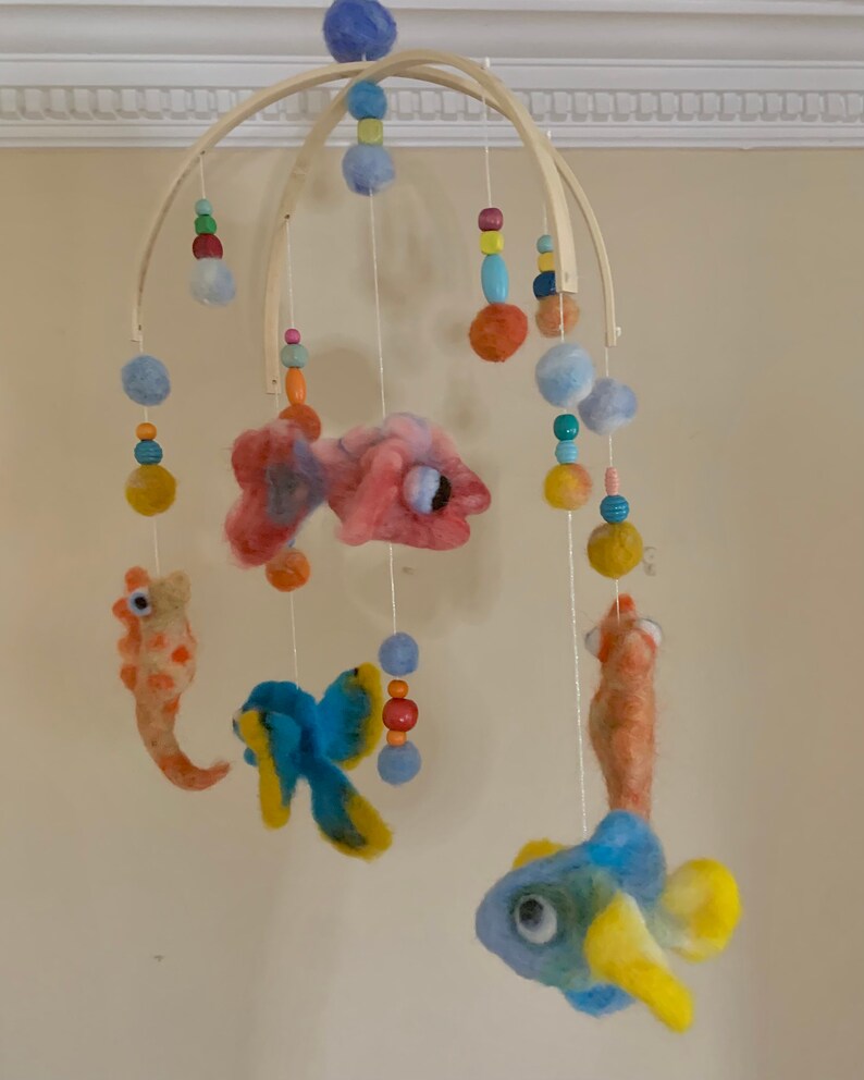 Needle Felted Fish Nursery Mobilecolourful Fish Crib Decobaby Mobile Decoration18in U201d Heightgift For Newborn Babyunisex Baby Nursery Art Collectibles Felting