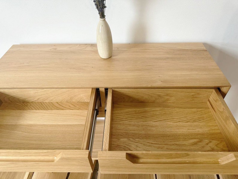 Konsolbord med hylla, konsolbord med smal ingång och lådor, massiv ek från mitten av århundradet, modernt konsolbord i trä bild 7