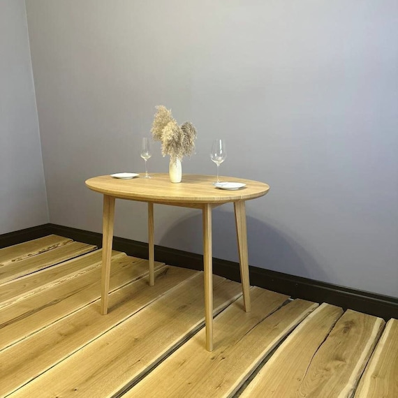 Ovaler kleiner Esstisch, schmaler Esstisch Mid Century Modern, Massivholz Tisch Frühstückstisch, moderner Akzent Eichenzimmer Tisch