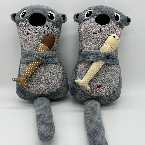 customizable otter with fish, terry cloth gray / gray, approx. 27x15x9cm