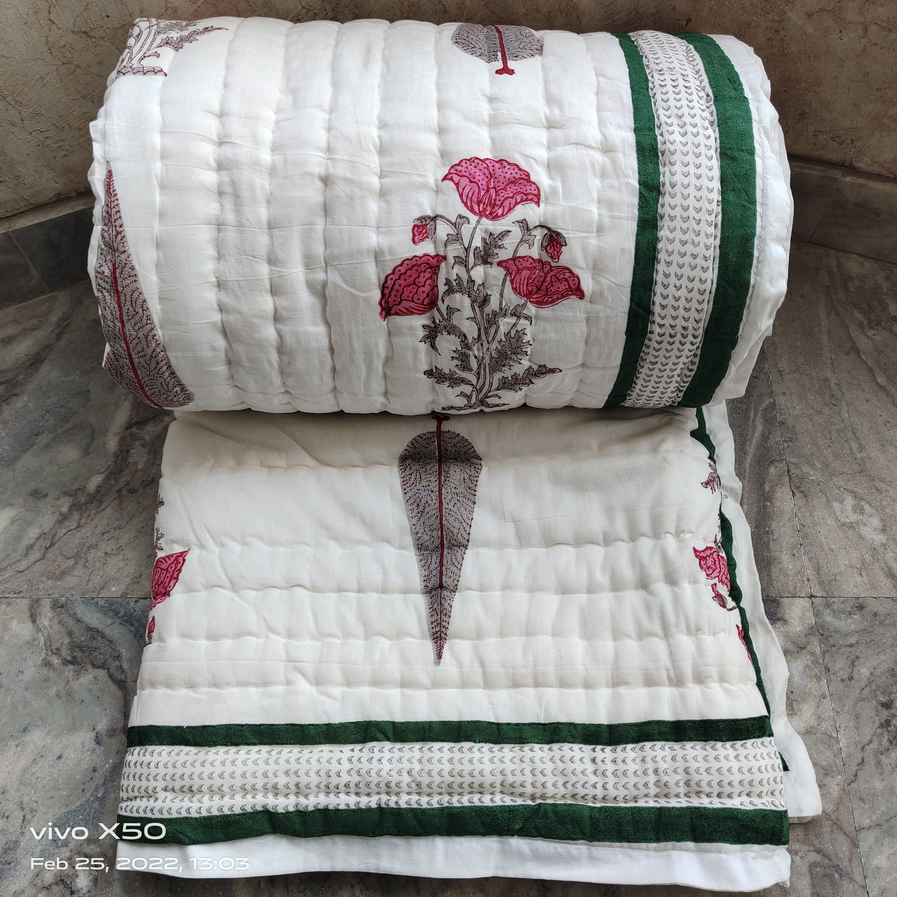 ハンドブロックプリントコットンキルト：リバーシブルインディアン