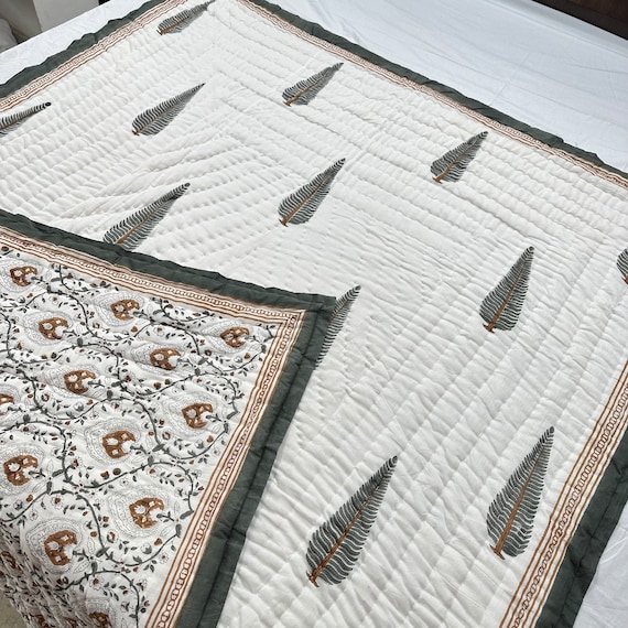 Hand Block Print Cotton Dohar: Reversible Lightweight Summer Quilt