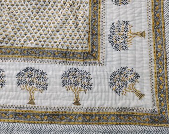 Handmade Block Print Cotton Quilt Set: Queen Size Bedding