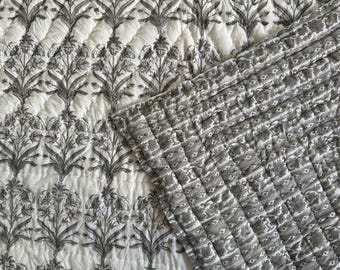 Hand Block Print Cotton Quilt: Floral Malmal Cotton, Ultra Warm