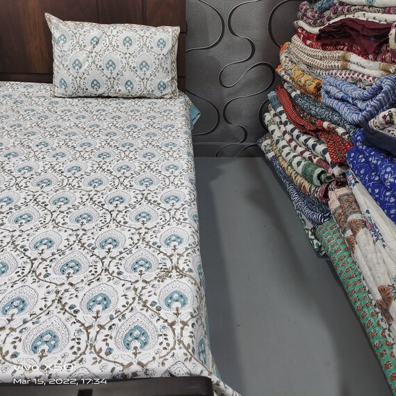 Tapestry bedding clearance