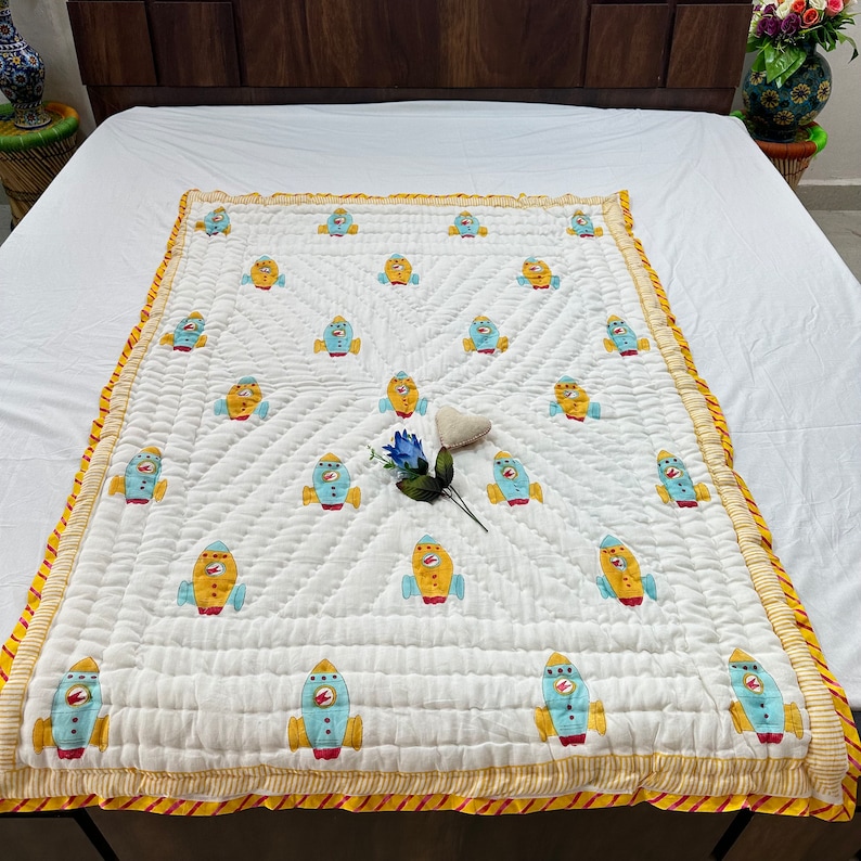 Beautiful Baby quilt, A baby gift Blanket, baby shower, organic cotton blanket, space rocket quilt, comfortable for baby image 1