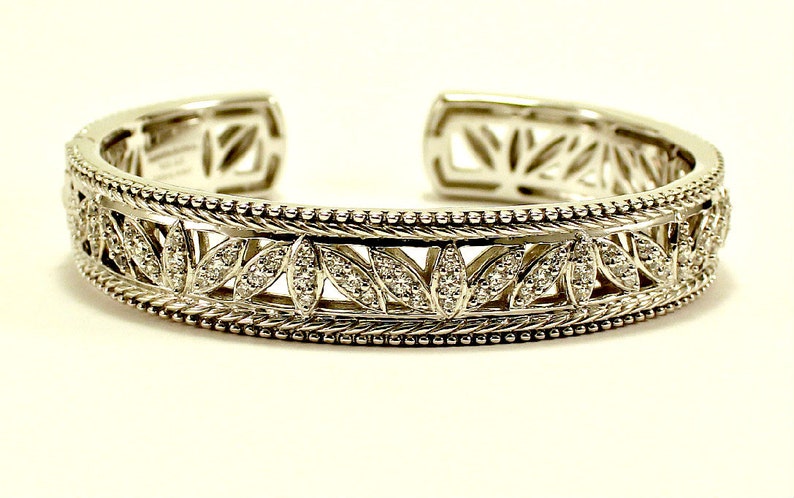 Gorgeous JUDITH RIPKA Sterling Silver 925 Diamonique CZ Hinged Cuff Bracelet