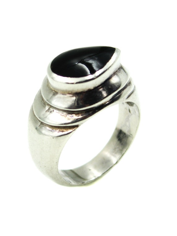 ND Signed Sterling Silver Pear Cut Black Onyx Ring