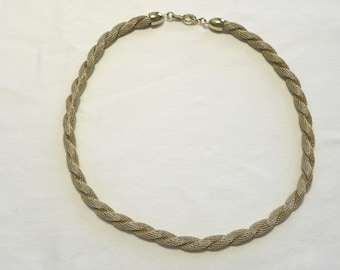 Avon vintage gold mesh necklace 17 inch hallmarked "Avon" circa approx 1970's