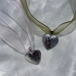 Ribbon Heart Pendant Necklace! | ribbon choker necklace | silver heart locket necklace