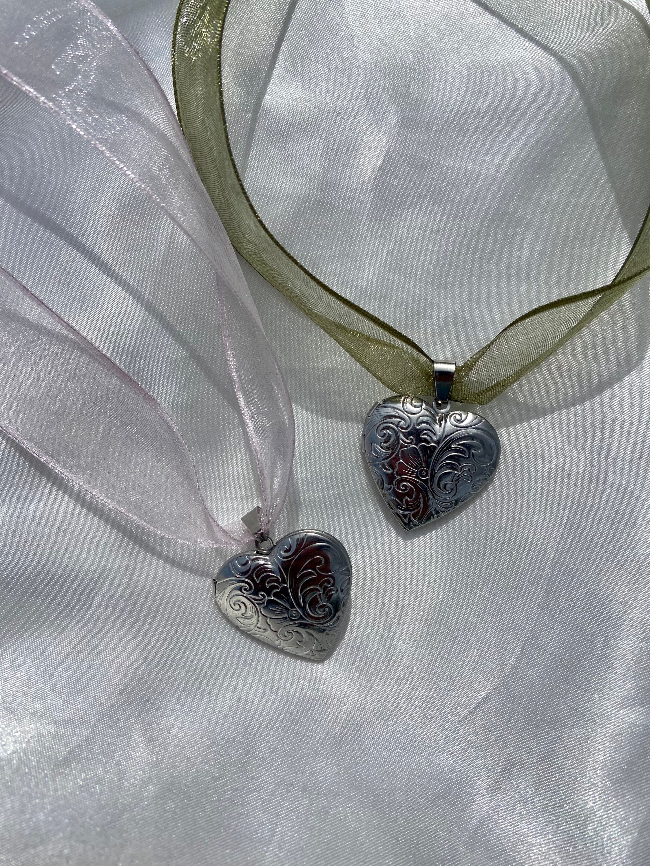 Ribbon Heart Pendant Necklace! | Ribbon Choker Necklace