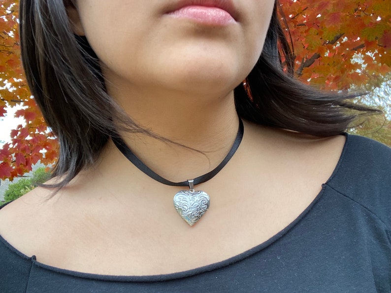 Ribbon Heart Pendant Necklace ribbon choker necklace silver heart locket necklace image 4