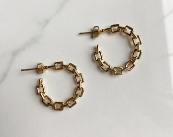 The “Monica” Earrings! | Gold paperclip chain stainless steel earrings!