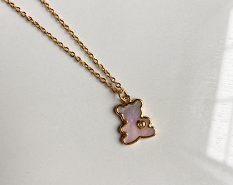 The “Teddy” gold chain necklace