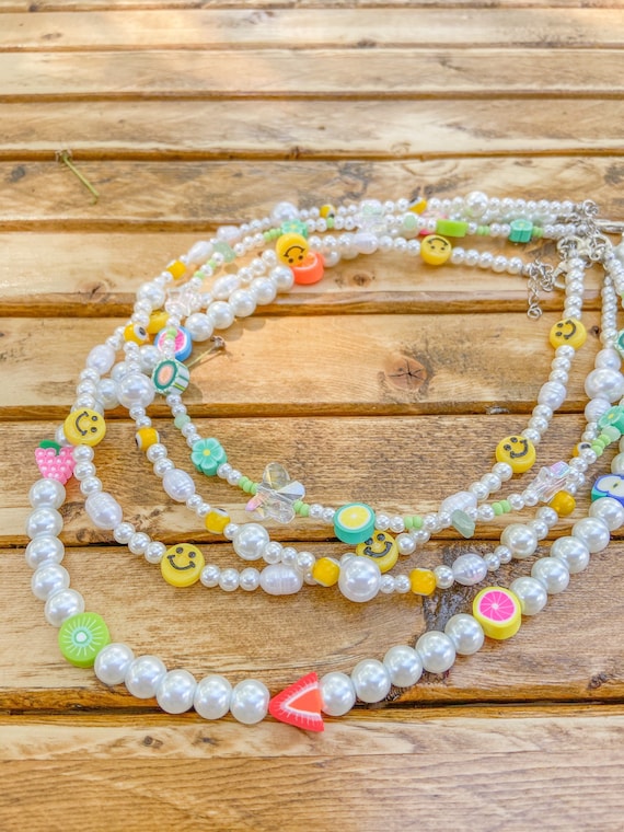 Yellow Smiley Ins Jewelry Beach Holiday Style White Pearl Colorful Rice  Beads Acrylic Letter Baby Fashion Jewellery Necklace for Women - China  Fashion Jewellery and Necklace price | Made-in-China.com