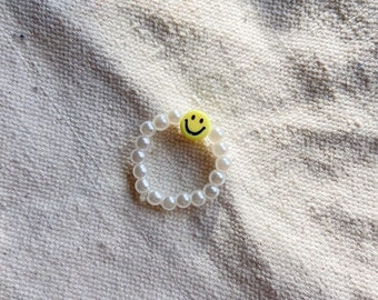 Smiley Face Pearl Ring! | pearl bead ring | happy face ring | beaded handmade ring | yellow smile face pearl ring