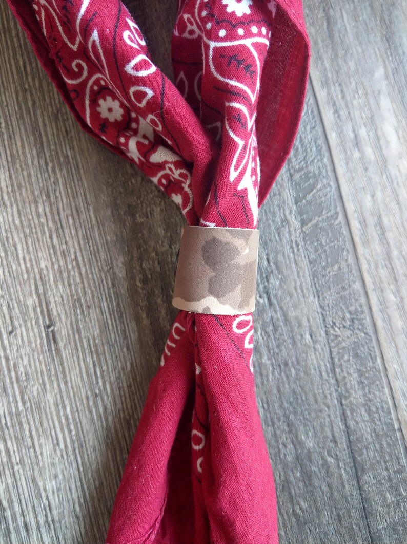 Neckscarf Ring Leather Scout Skluft Camo Neckscarf Knot Turk/'s Waistband Woggle Neckerchief Camouflage Colors