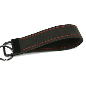 Personalisierter Schlüsselanhänger Alcantara handmade elegant Autoschlüssel custom personalisert