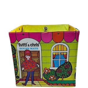 Tutti & Chris House-Mate Doll House  carrying Case With  2 Dolls, Clothes, etc  Barbie + Skipper’s little sister Tutti  + friend Mattel 1966