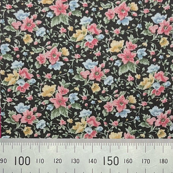 Floral cotton print. Great for miniatures, small scale crafts and patchworks.