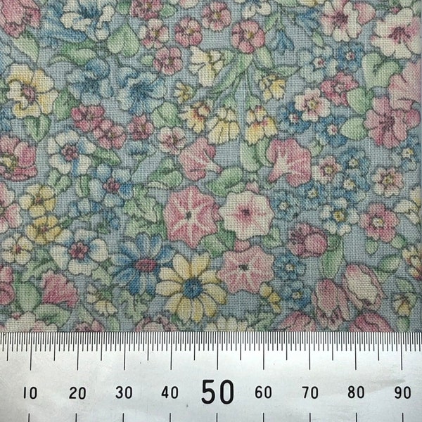 Pastel flowers cotton fabric. Perfect for 1:12th scale dolls houses, dress making and patchwork quilting.