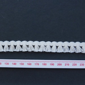 Galon à franges tuftées (crème) prix au mètre