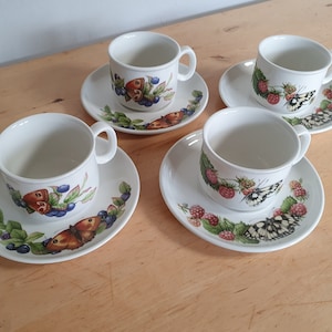 Meakin, Marjolein Bastin china, 4 cups and saucers (2 designs), Libelle collectible