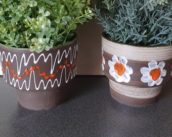 Set of 2 vintage drip glaze planters, matte brown with orange and white glossy glaze