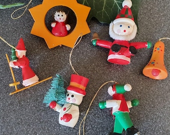 ドイツ・フッチエンロイター　クリスマスイヤーオーナメント　5個 エルツ山地のクリスマスオーナメント：ドイツの木製ホリデー