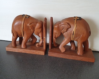 Vintage wooden book stands with elephants, hand carved, 70s bookends, set of 2