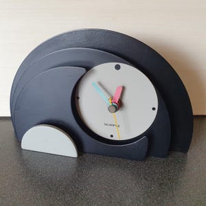 Memphis table clock - Etsy 日本
