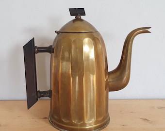 Art Deco brass coffee pot with bakelite handle, vintage patina, Demeyere, Belgium