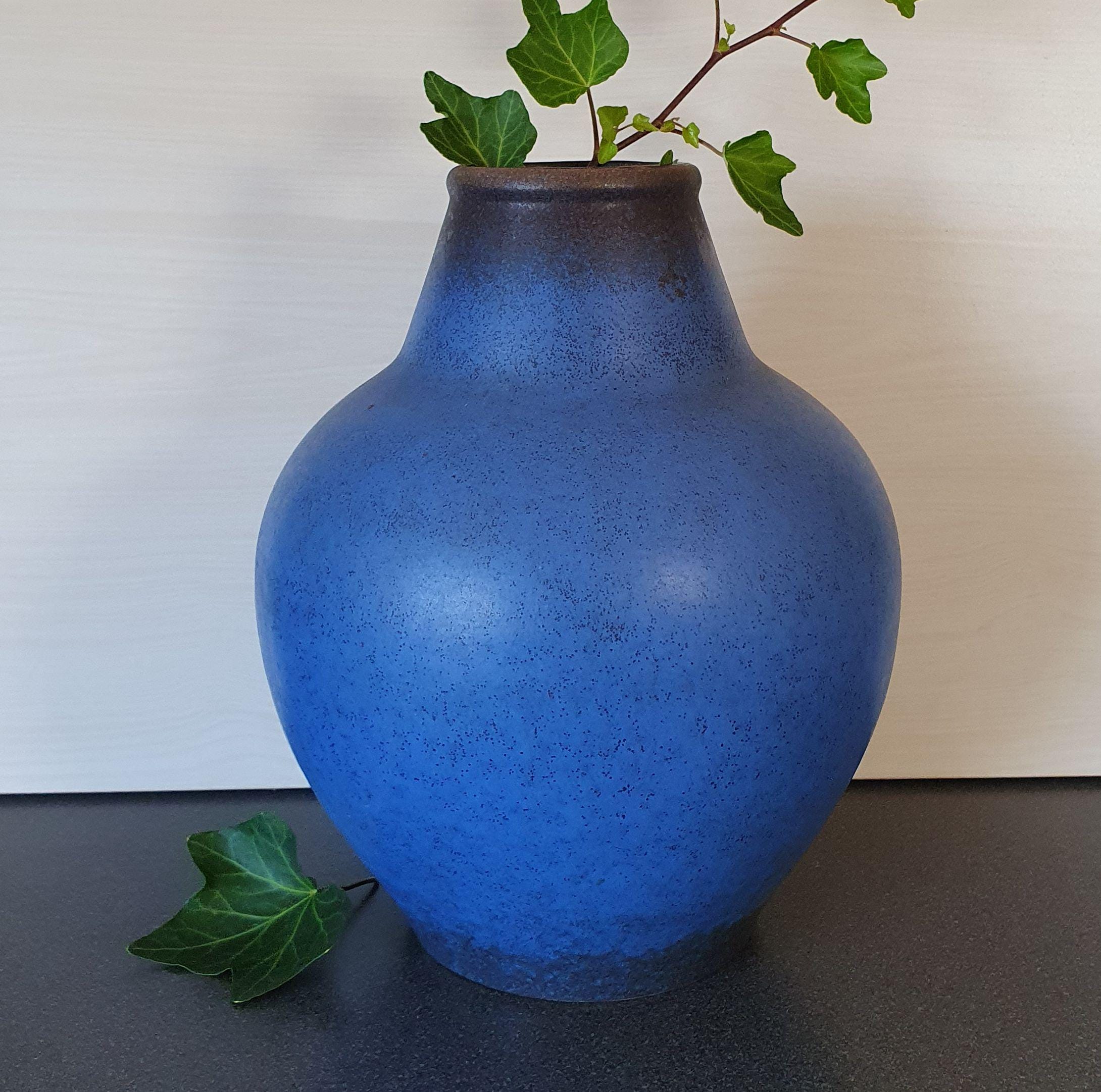 青いショイリッヒの花瓶：ドイツ陶器、西ドイツ、濃い青 - Etsy 日本