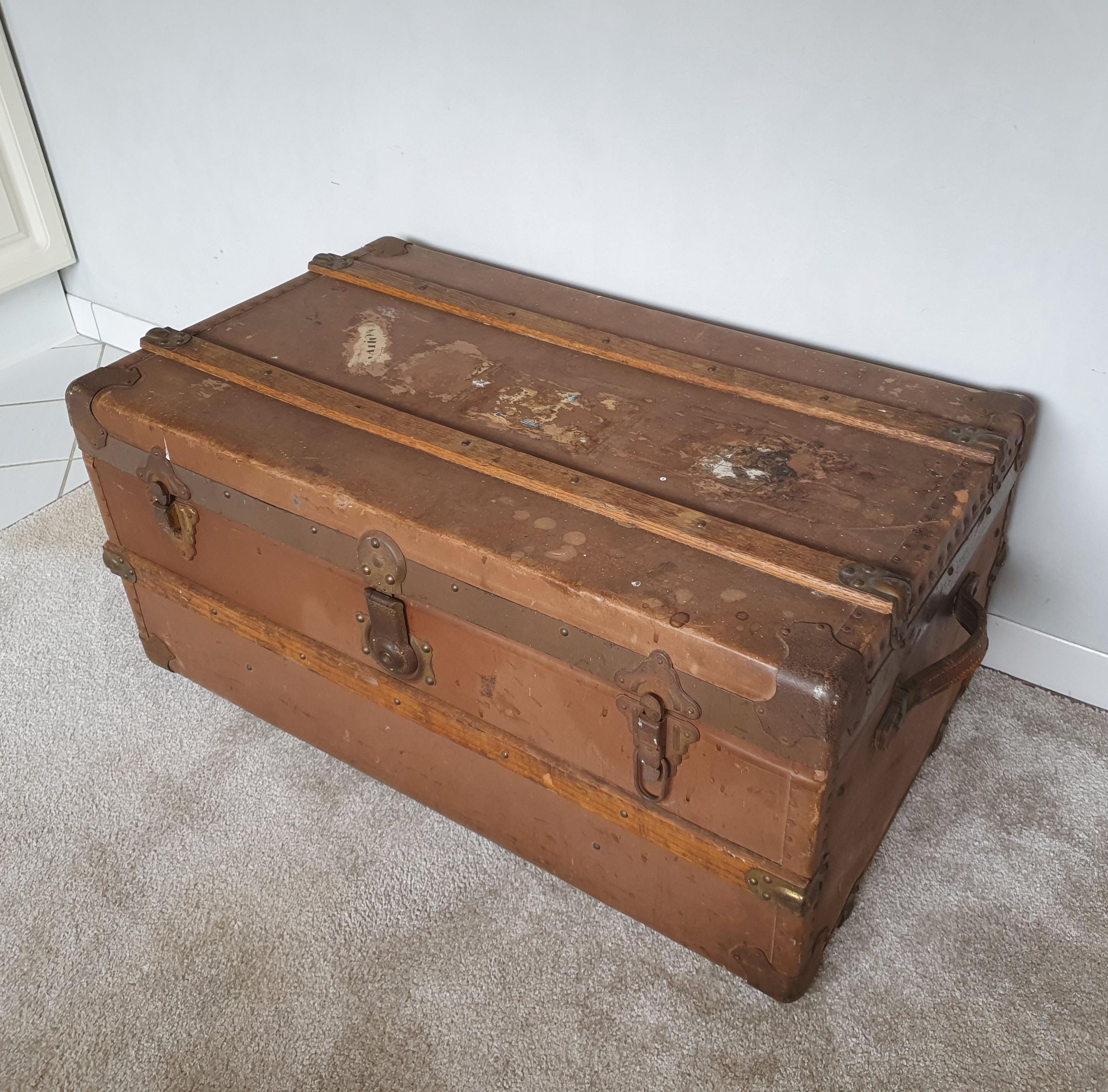 Antique Steamer Trunk, XL, Wood and Leather Chest With Wear - Etsy