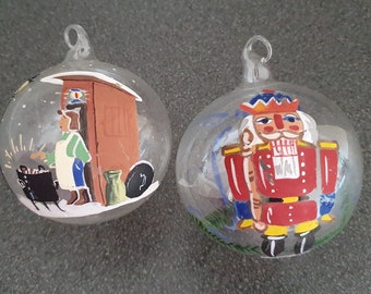 Hand geschilderde vintage kerstornamenten, per 2 stuks, notenkraker Erzgebirge W.Germany