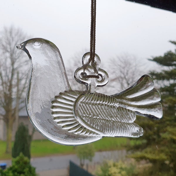 Kosta Boda suncatcher by Bertil Vallien, bird, glass window decoration