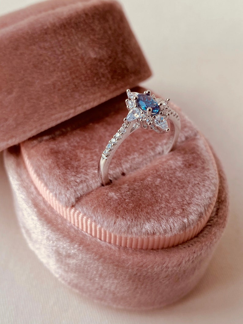 Alexandrite Engagement Ring Rose Gold Jewellery Birthday Gift for Her Vintage Promise Ring 925 Silver Wedding Ring Anniversary Gift